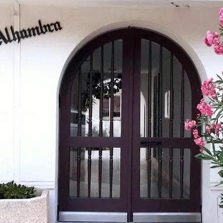 Boheme Chic En Bord De Apartment